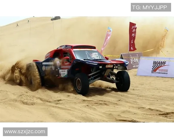 足球明星卡卡汽车摆件完美融合运动激情与时尚风格的独特装饰品